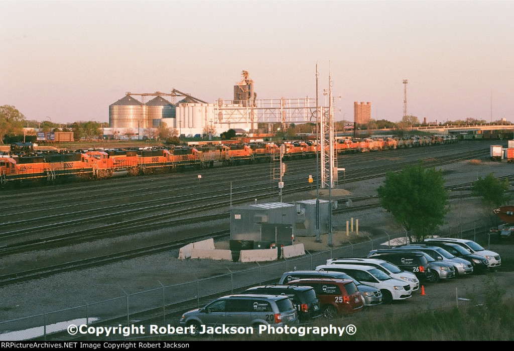 Stored BNSF locos!!!!